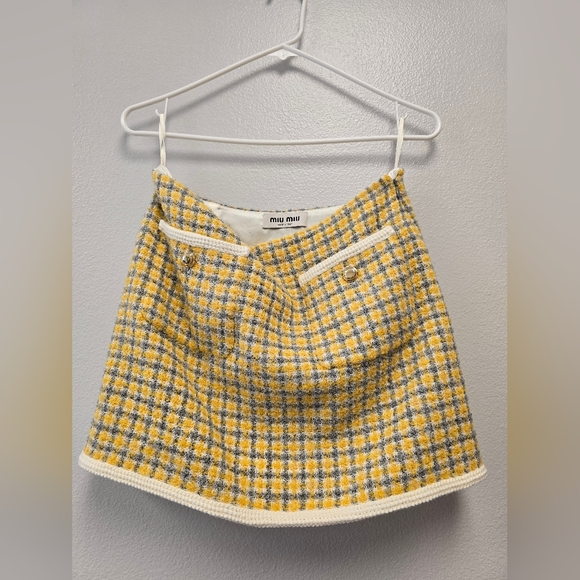 Women's Gonna - Picture 4 of 8